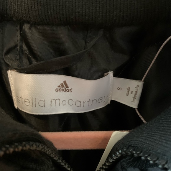 Stella McCartney for Adidas black jacket. - Picture 4 of 7